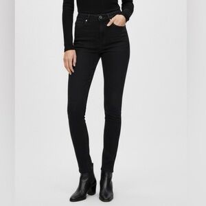 Zara Women's Classic Black Skinny Jeans
